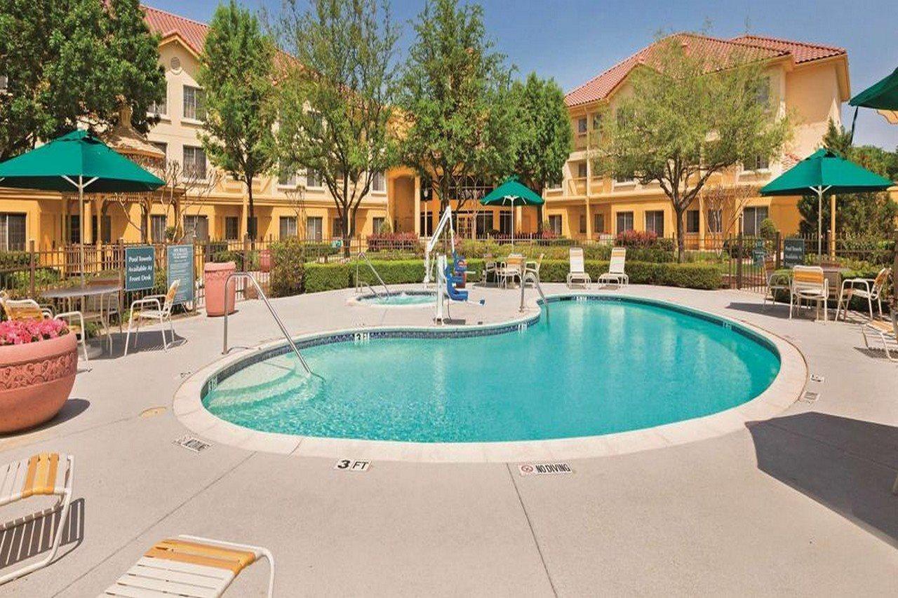 La Quinta By Wyndham Dallas Dfw Airport North Irving Ngoại thất bức ảnh