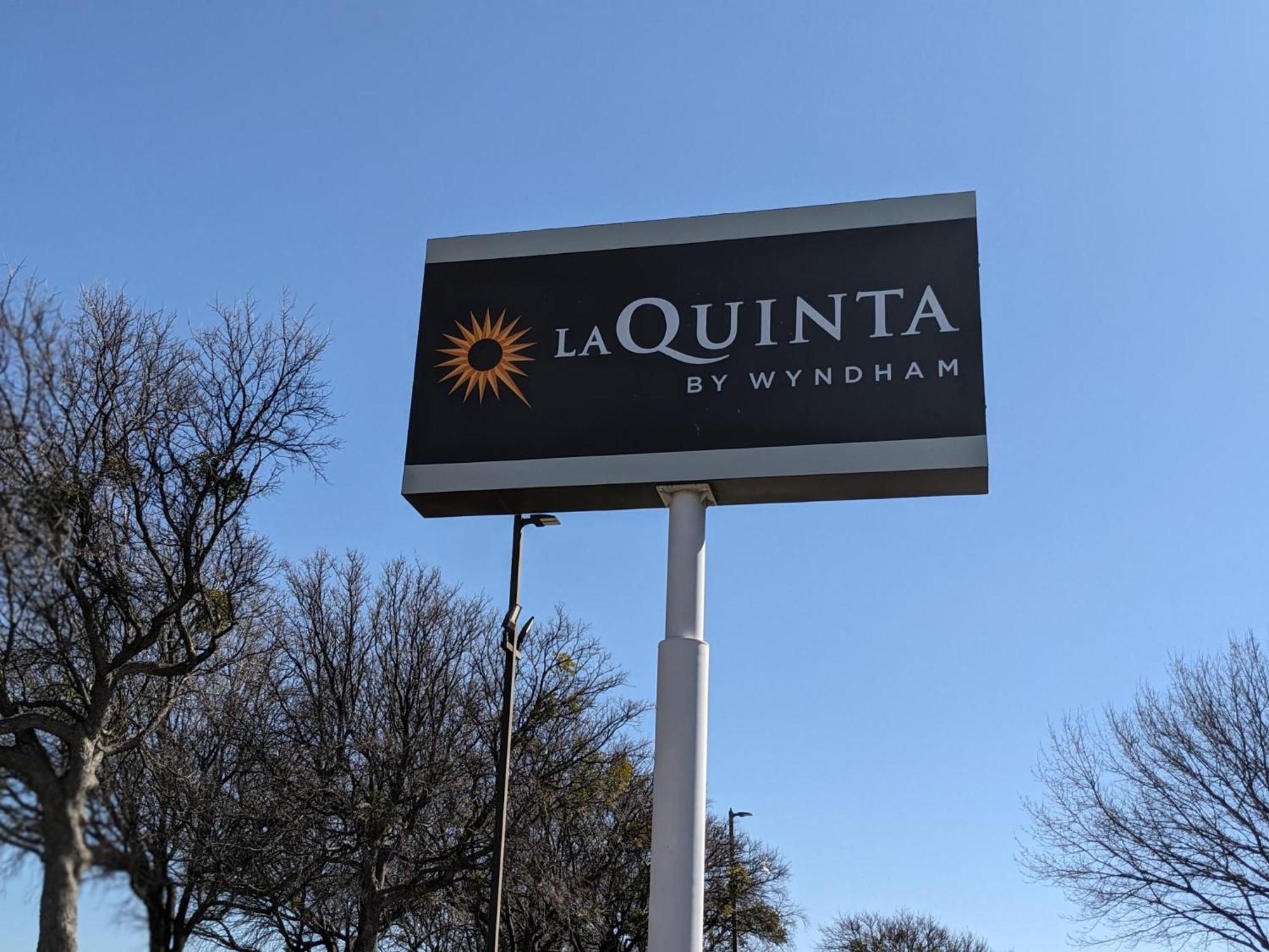 La Quinta By Wyndham Dallas Dfw Airport North Irving Ngoại thất bức ảnh