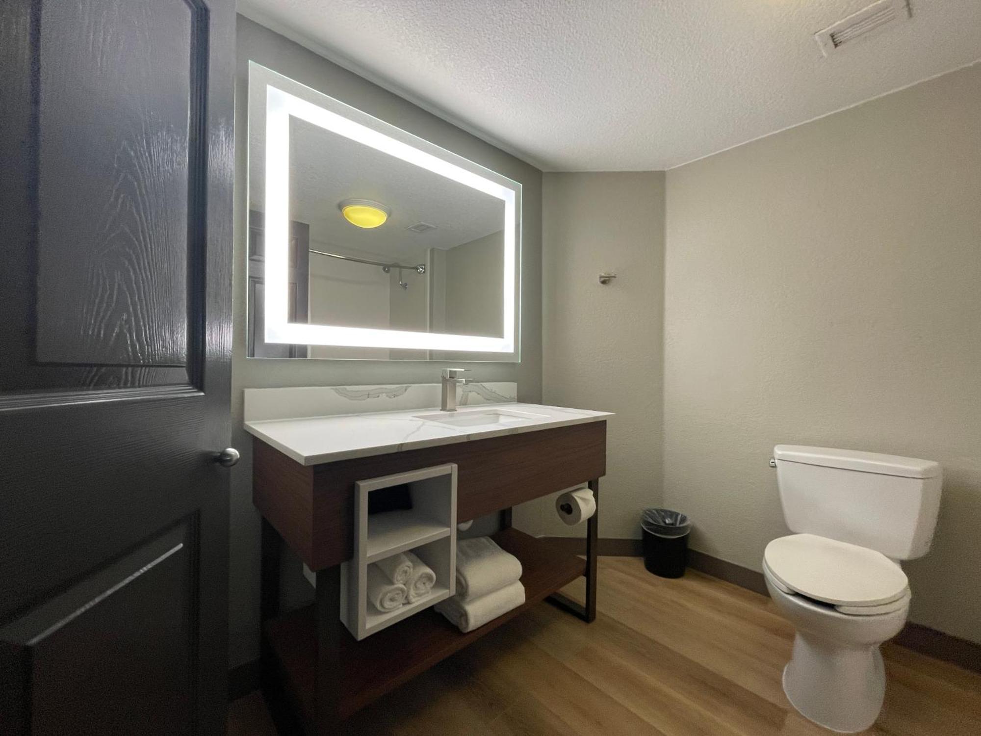 La Quinta By Wyndham Dallas Dfw Airport North Irving Ngoại thất bức ảnh