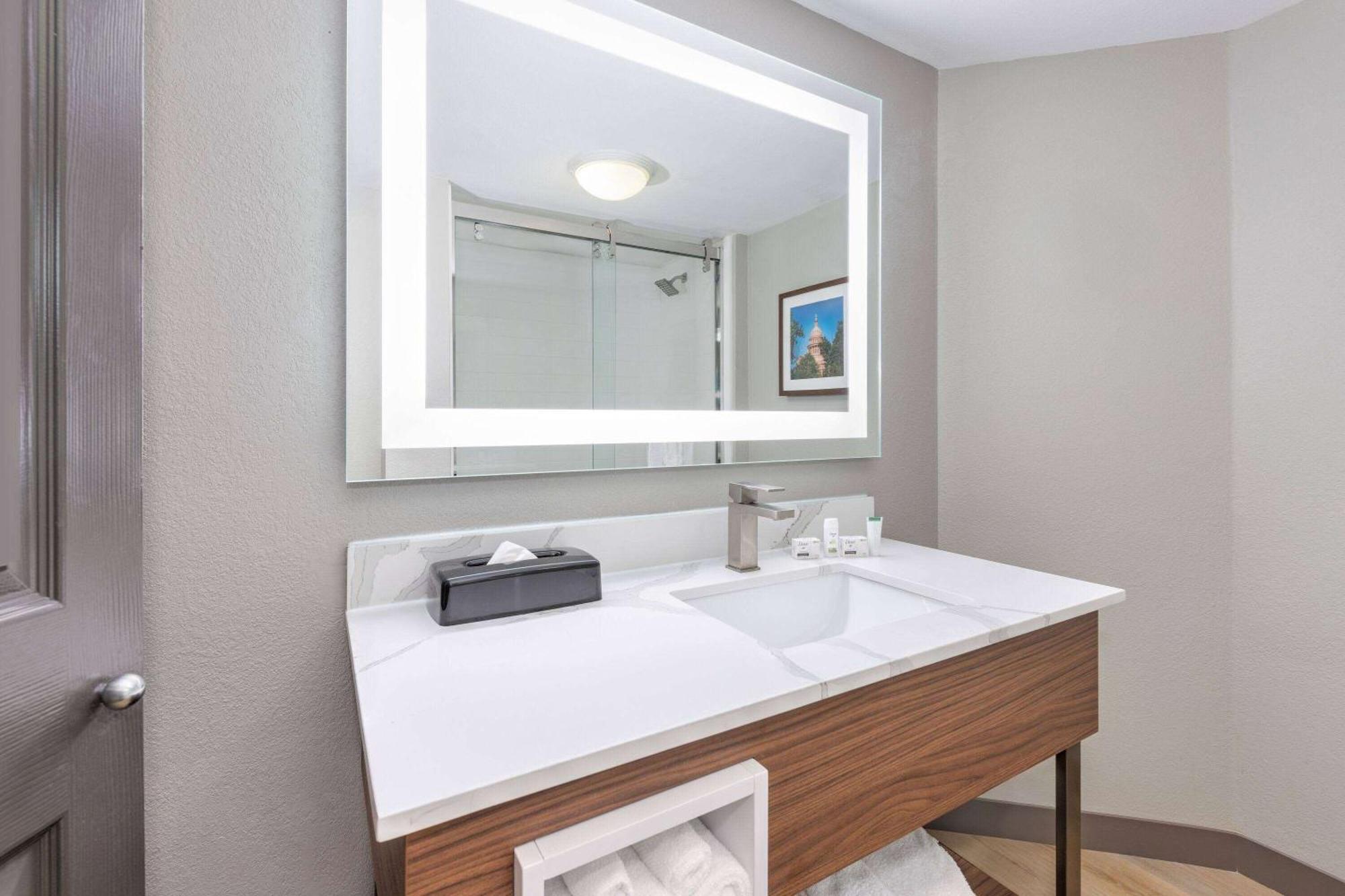 La Quinta By Wyndham Dallas Dfw Airport North Irving Ngoại thất bức ảnh