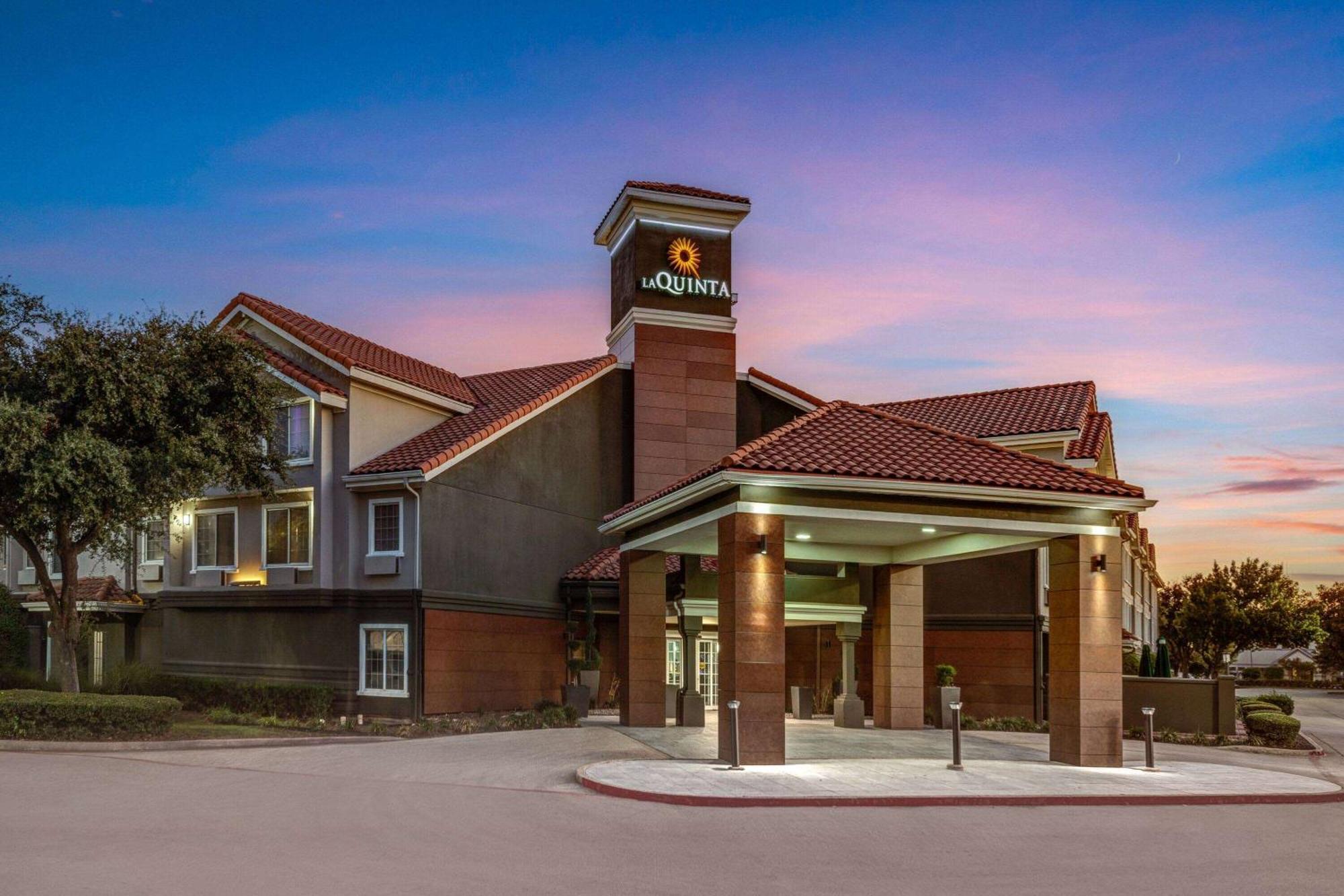 La Quinta By Wyndham Dallas Dfw Airport North Irving Ngoại thất bức ảnh