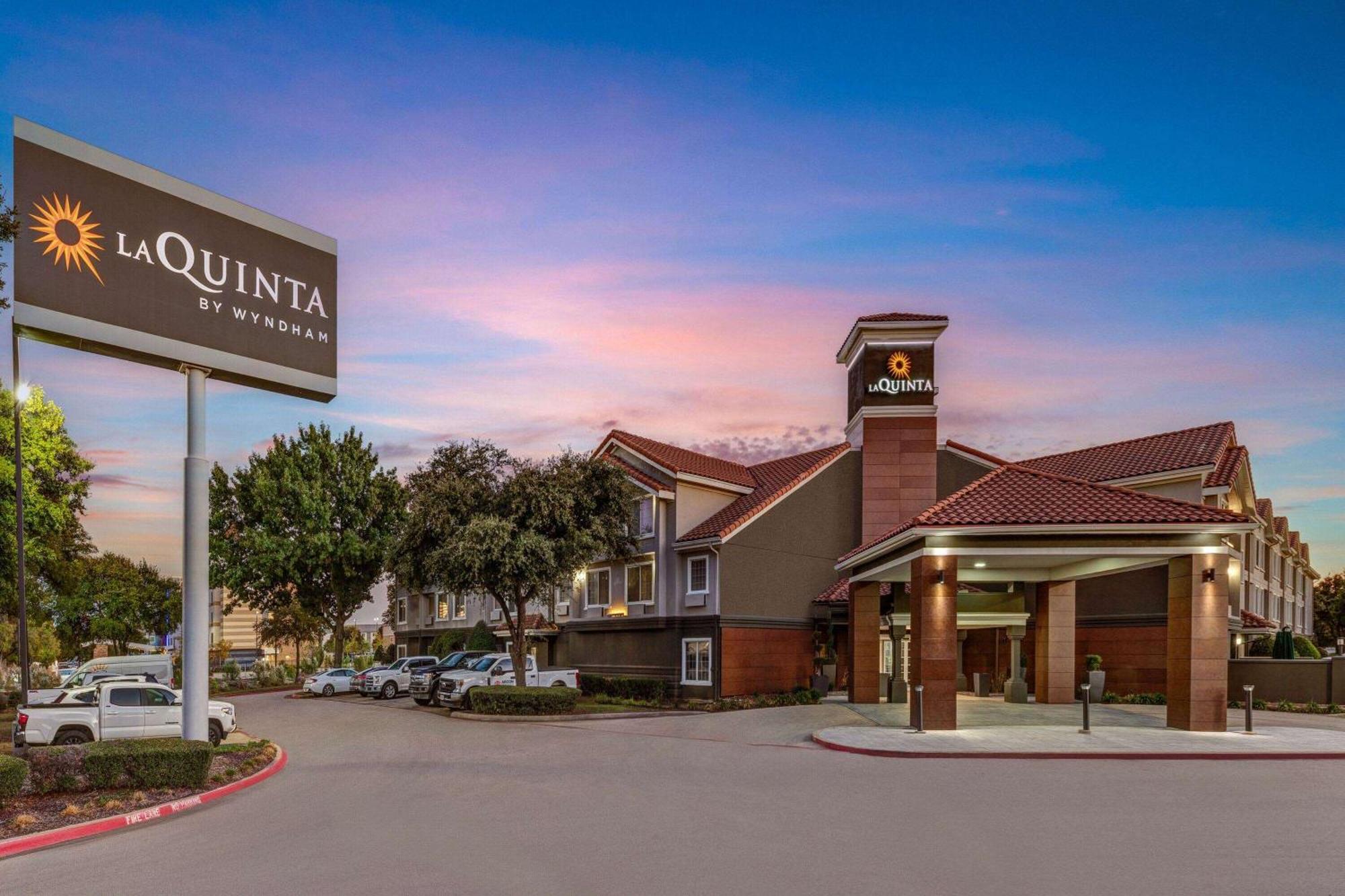La Quinta By Wyndham Dallas Dfw Airport North Irving Ngoại thất bức ảnh